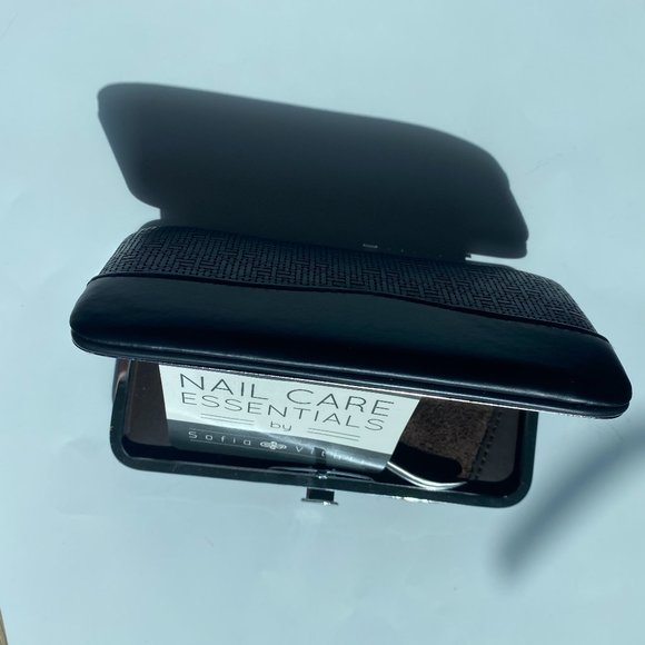 Nail Care Essentials by Sofia Vitali - Picture 4 of 5